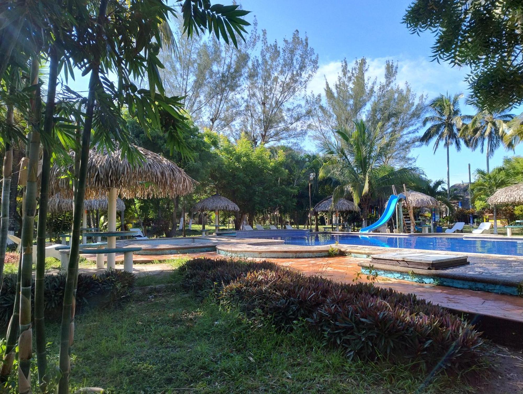 Playa Encantada カシータス エクステリア 写真